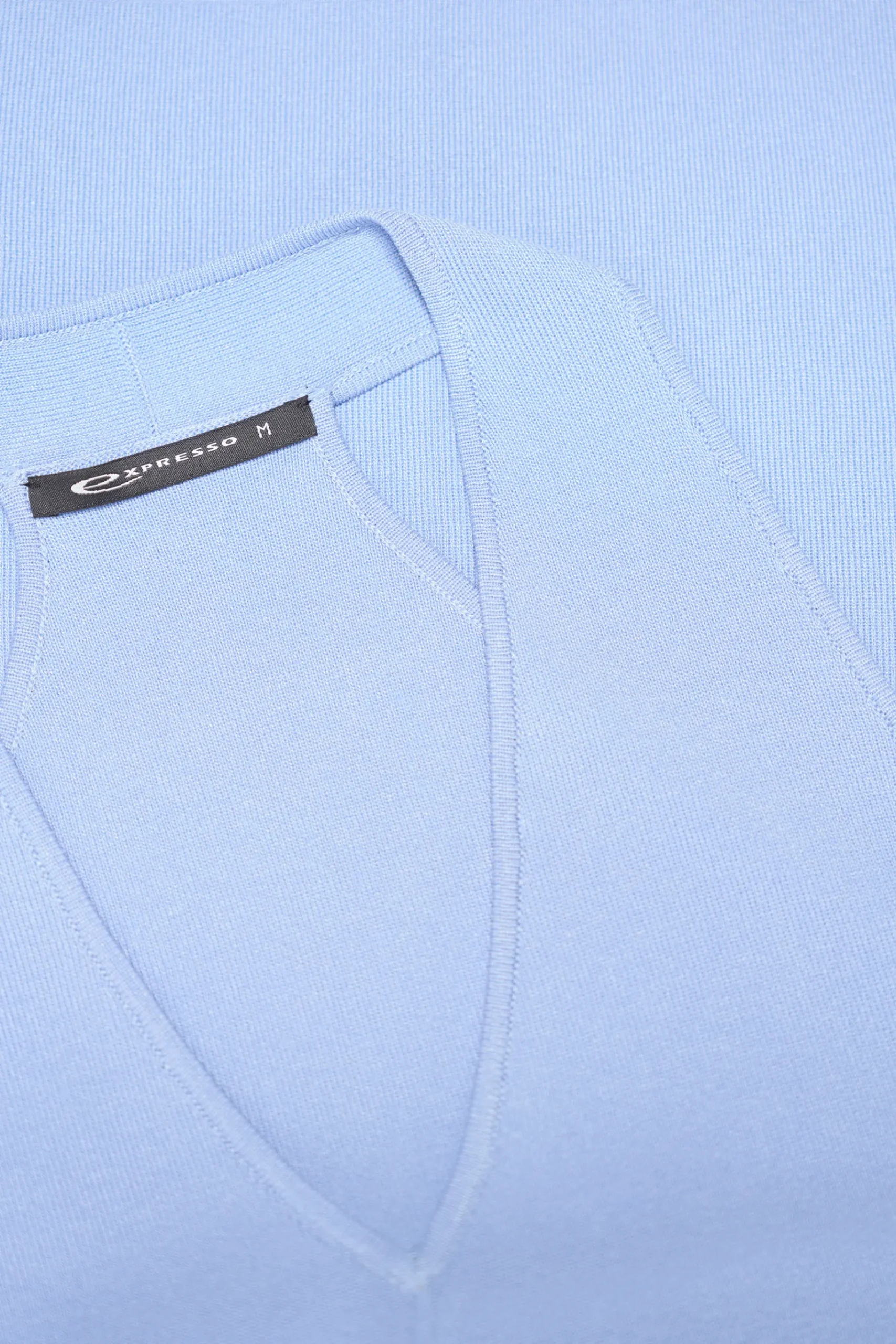 Expresso Tops^Top BLEU